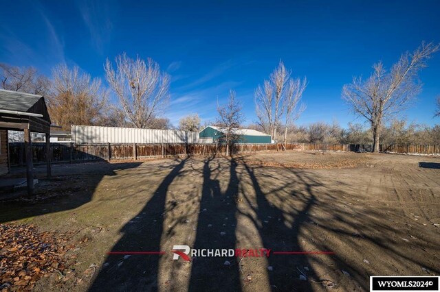 323 Bridge Ave, Worland, WY 82401 - view of yard