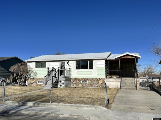 view of front of house