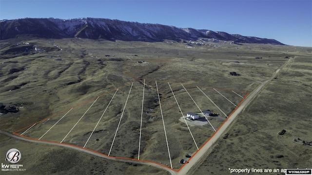 bird's eye view with a mountain view