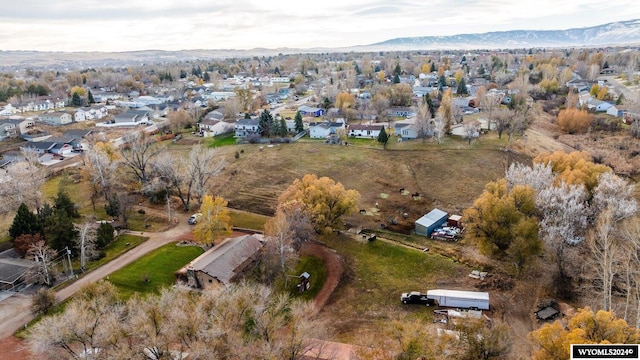 bird's eye view with a mountain view