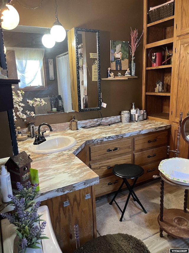 bathroom with vanity