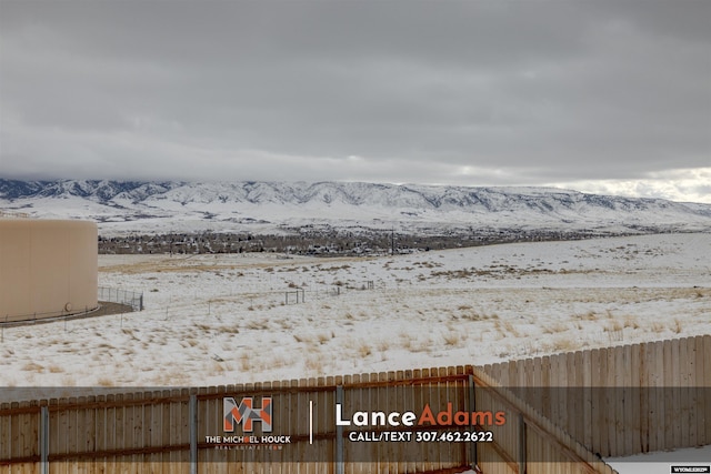 property view of mountains