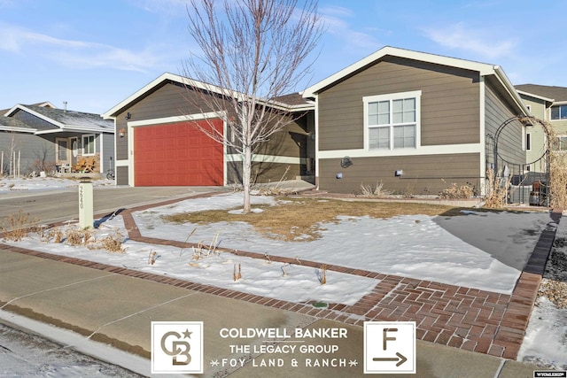 view of front of property featuring a garage