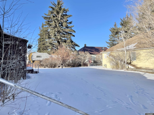 1101 Pine Ave, Kemmerer, WY 83101 - view of snowy yard