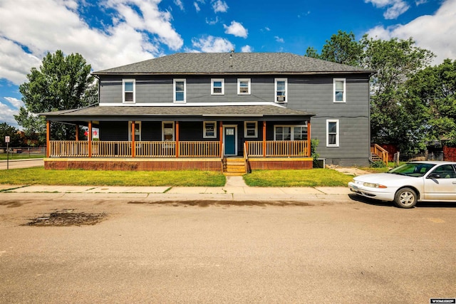 view of front of home with covered porch