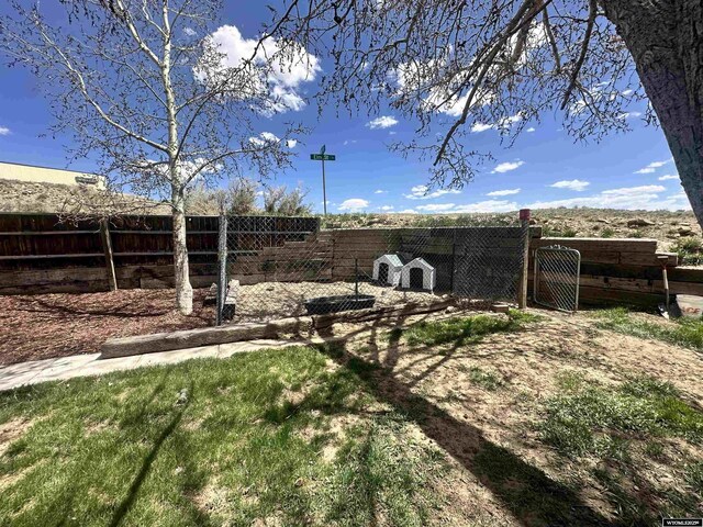 205 Oakley St, Kemmerer, WY 83101 - view of yard featuring fence