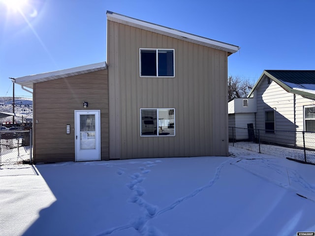 519 Washakie St, Thermopolis WY, 82443, 3 bedrooms, 2 baths house for sale