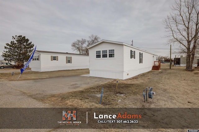 view of manufactured / mobile home