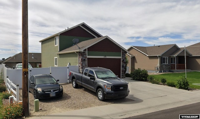 view of front facade featuring a garage