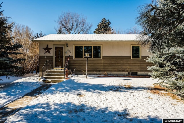 view of front of house