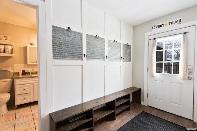 view of mudroom