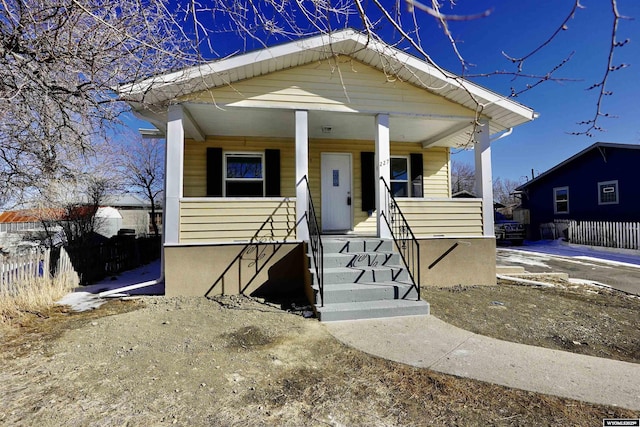 view of front of home with covered porch