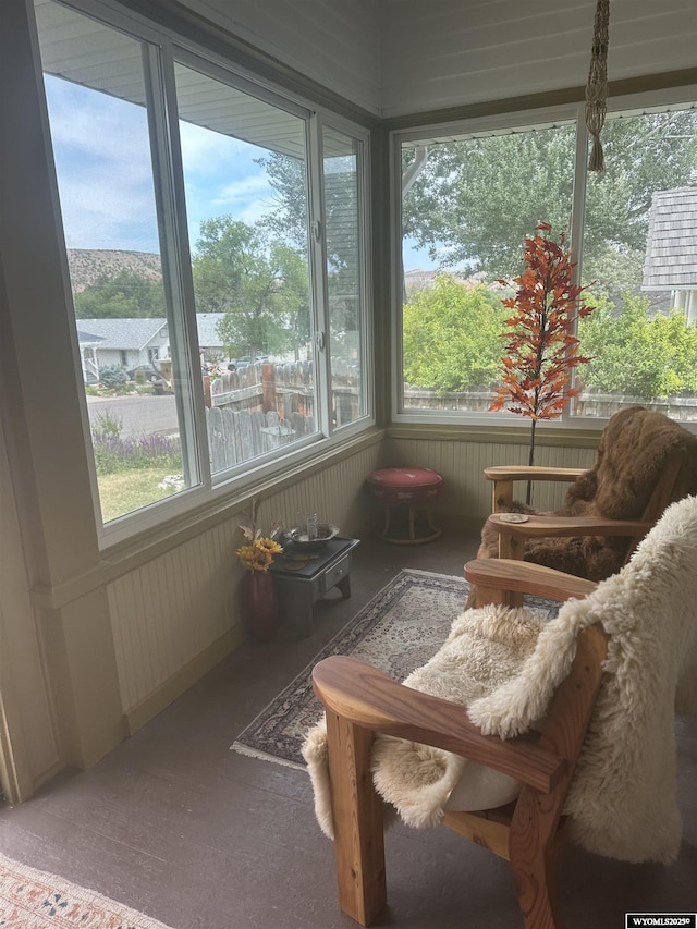 view of sunroom / solarium