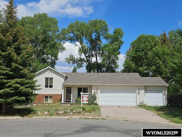 165 Richard St, Mountain View, WY 82939