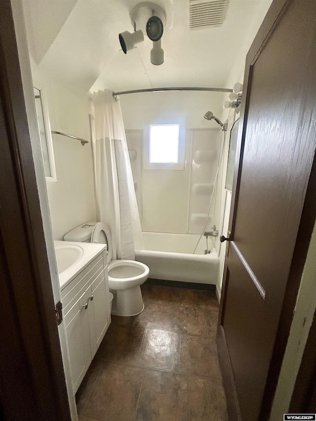 full bath featuring shower / tub combo, visible vents, vanity, and toilet