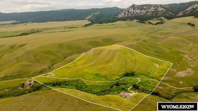 bird's eye view with a mountain view