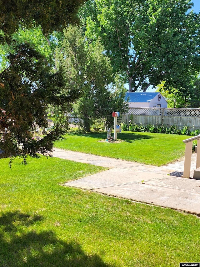 view of yard featuring fence