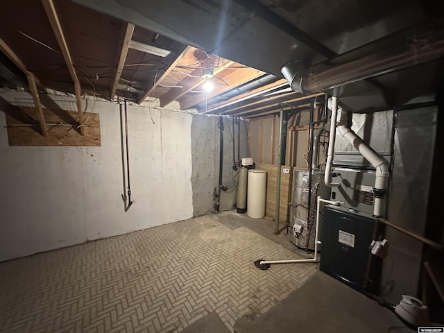 view of unfinished basement