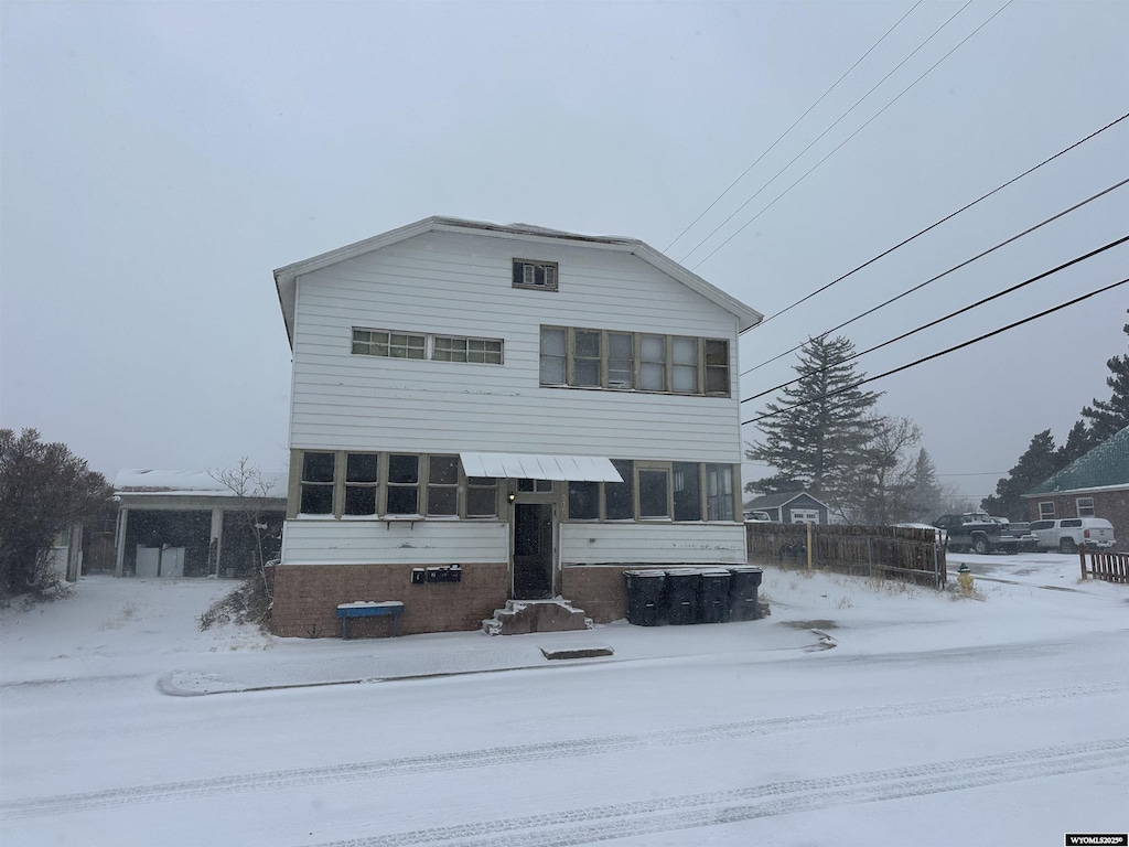 view of front of house featuring entry steps