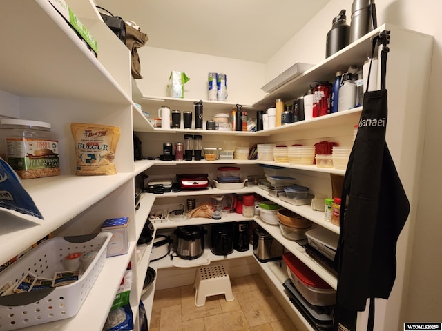 303 Tamarack Dr, Rock Springs, WY 82901 - view of pantry