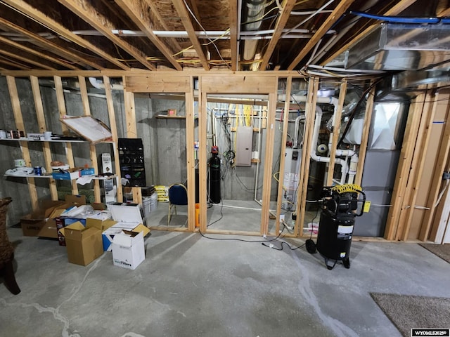 303 Tamarack Dr, Rock Springs, WY 82901 - unfinished basement with electric panel and water heater