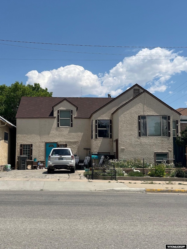 419 6th St, Rawlins, WY 82301 - view of front of house with stucco siding