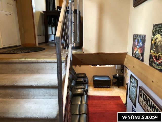 816 Center St, Rock Springs, WY 82901 - view of stairway