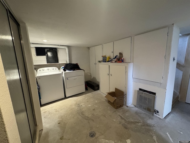 117 W Madison, Riverton, WY 82501 - laundry area featuring electric panel, laundry area, washing machine and clothes dryer, and heating unit
