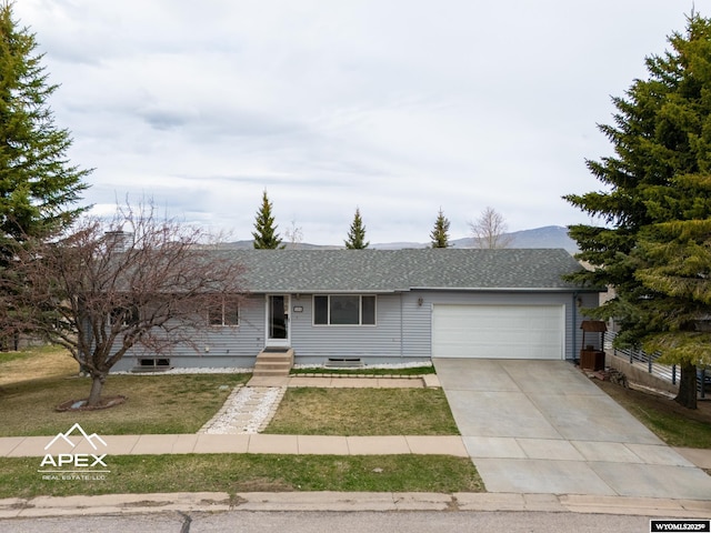 single story home with fence, a shingled roof, a front lawn, driveway, and a garage