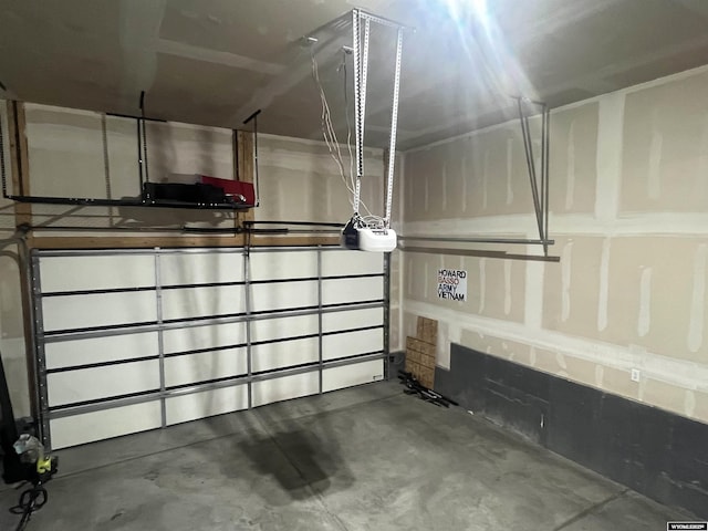 640 Lynn Ct, Green River, WY 82935 - garage featuring a garage door opener