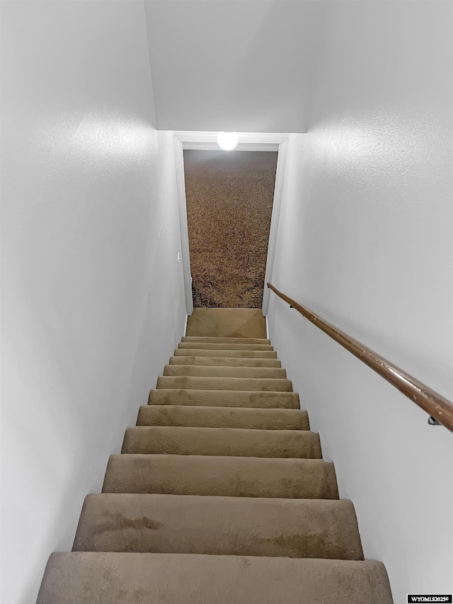 336 Emerson Ave, Evanston, WY 82930 - view of staircase