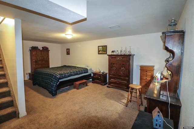 view of carpeted bedroom