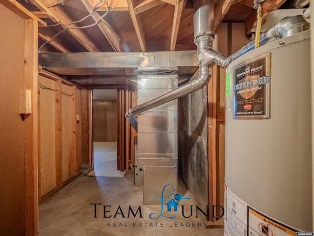 unfinished below grade area featuring gas water heater