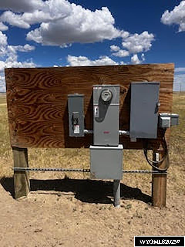 8700 Wagon Train Way, Evansville, WY 82636