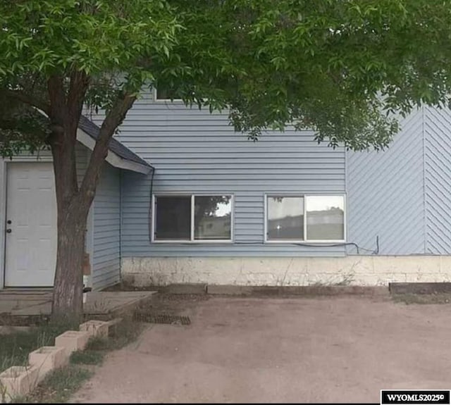 104 Brinton Rd, Lyman, WY 82937 - view of side of home with a patio area