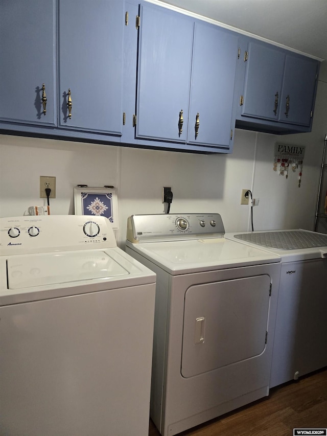 716 E 3rd St, Marbleton, WY 83113 - laundry area with independent washer and dryer, cabinet space, and dark wood finished floors