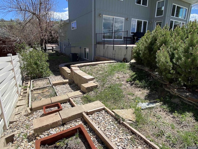 4230 S Oak St, Casper, WY 82601 - view of yard with fence and a garden