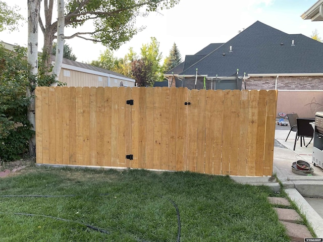 920 Laramie St, Rock Springs, WY 82901 - view of yard with a patio area