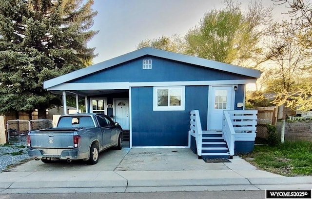 220 N Pine St, Ten Sleep, WY 82242 - view of front of property featuring fence