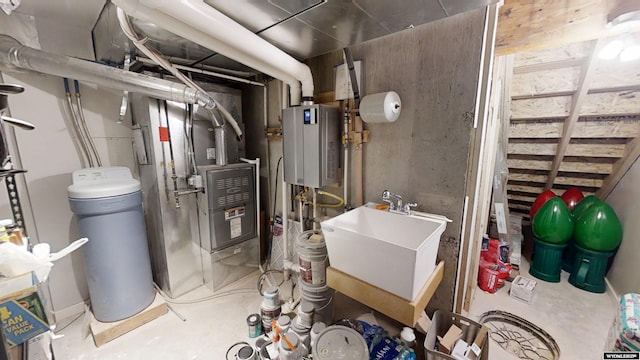 utility room featuring a sink
