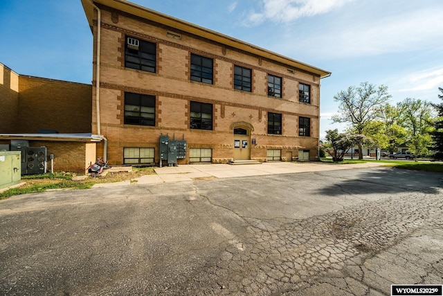 1030 N Main St, Sheridan, WY 82801 - view of building exterior