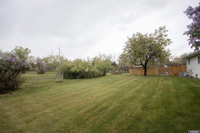 view of yard with cooling unit