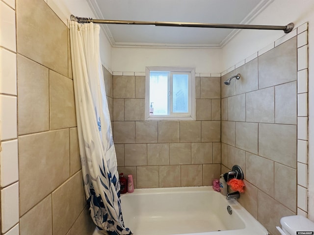 308 W Monroe St, Riverton, WY 82501 - full bathroom with crown molding, shower / tub combo with curtain, and toilet