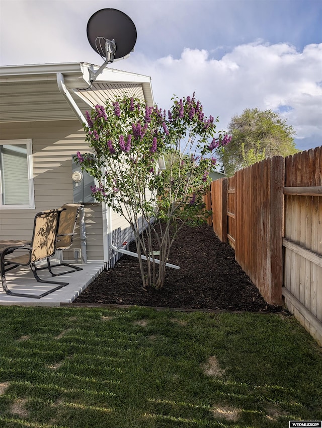 1206 E Park Ave, Riverton, WY 82501 - view of yard