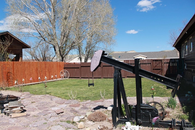 588 S Oak St, La Barge, WY 83123 - view of yard featuring a fire pit