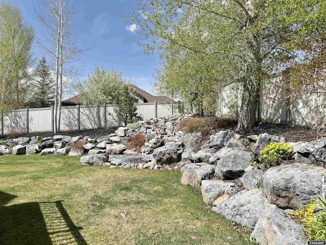 617 Lucille Cir, Evanston, WY 82930 - view of yard