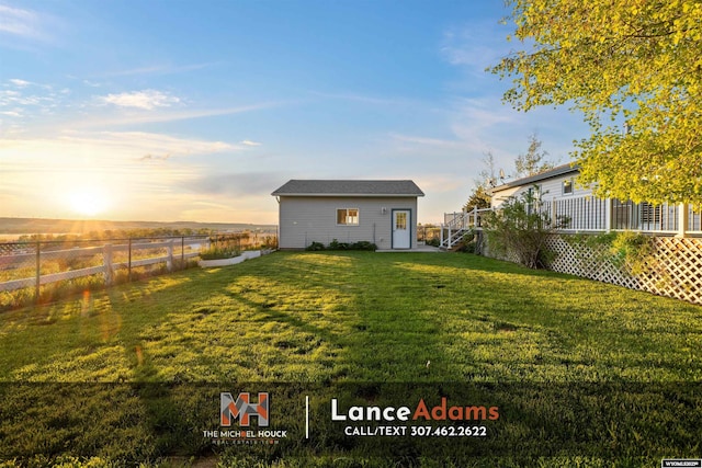 396 Williams Way, Glenrock, WY 82637 - view of yard