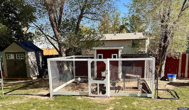1595 S Riverbend Dr, Green River, WY 82935 - back of house featuring exterior structure