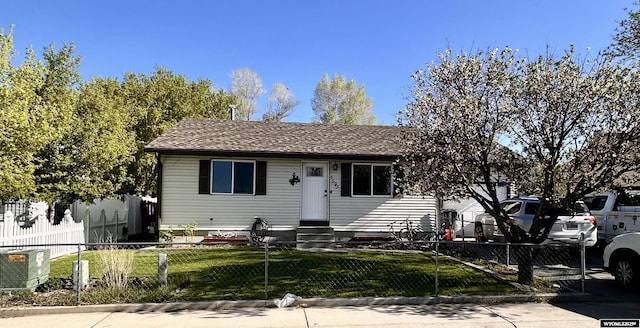 1595 S Riverbend Dr, Green River, WY 82935 - view of front facade with entry steps