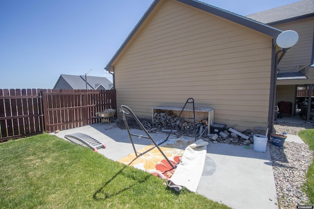 810 S 3rd Ave, Mills, WY 82604 - view of patio / terrace
